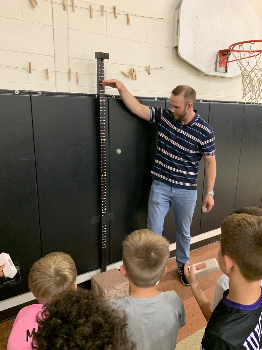 CathyWiddop's tweet photo. A huge thank you to Mr. Madson for demonstrating energy and how it relates to a golf balls! #knowatom #MHhawkpride https://t.co/thBArVN4qG