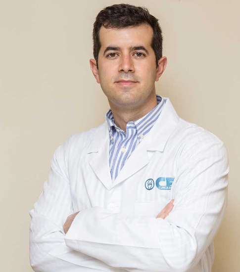portusaludcsr's tweet photo. #SALUD | Hablamos de las patologías de la rodilla con la colaboración de los doctores Ramón Rodríguez Morales @Vithas Sevilla @satoportal y Alejandro Espejo Reina @Vithas Málaga @ClinicaEspejo, en @CanalSurRadio, con @ejmc60
▶️ https://t.co/oTG0KoICMm https://t.co/uImocNTRC3