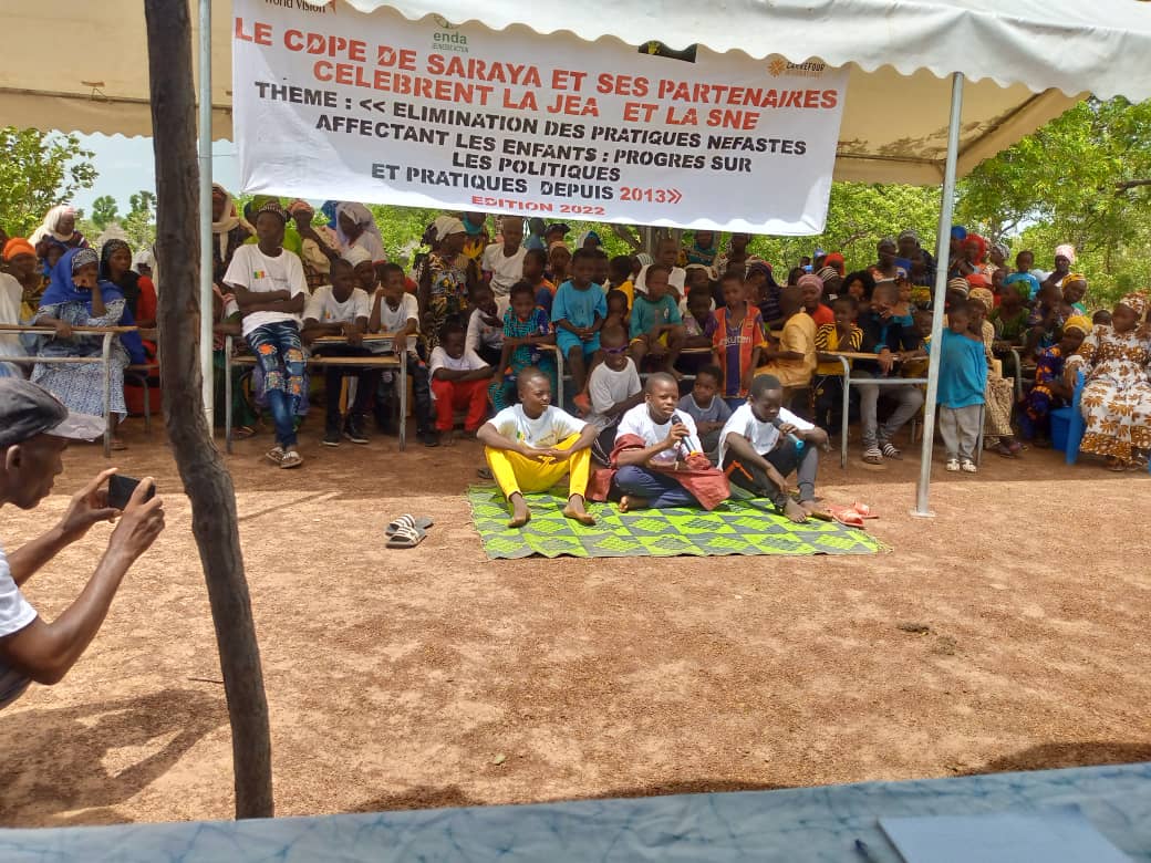 CenHTRO is proud to partner today with agencies and organizations in the Saraya department of Kédougou, Senegal to celebrate the Day of the African Child.