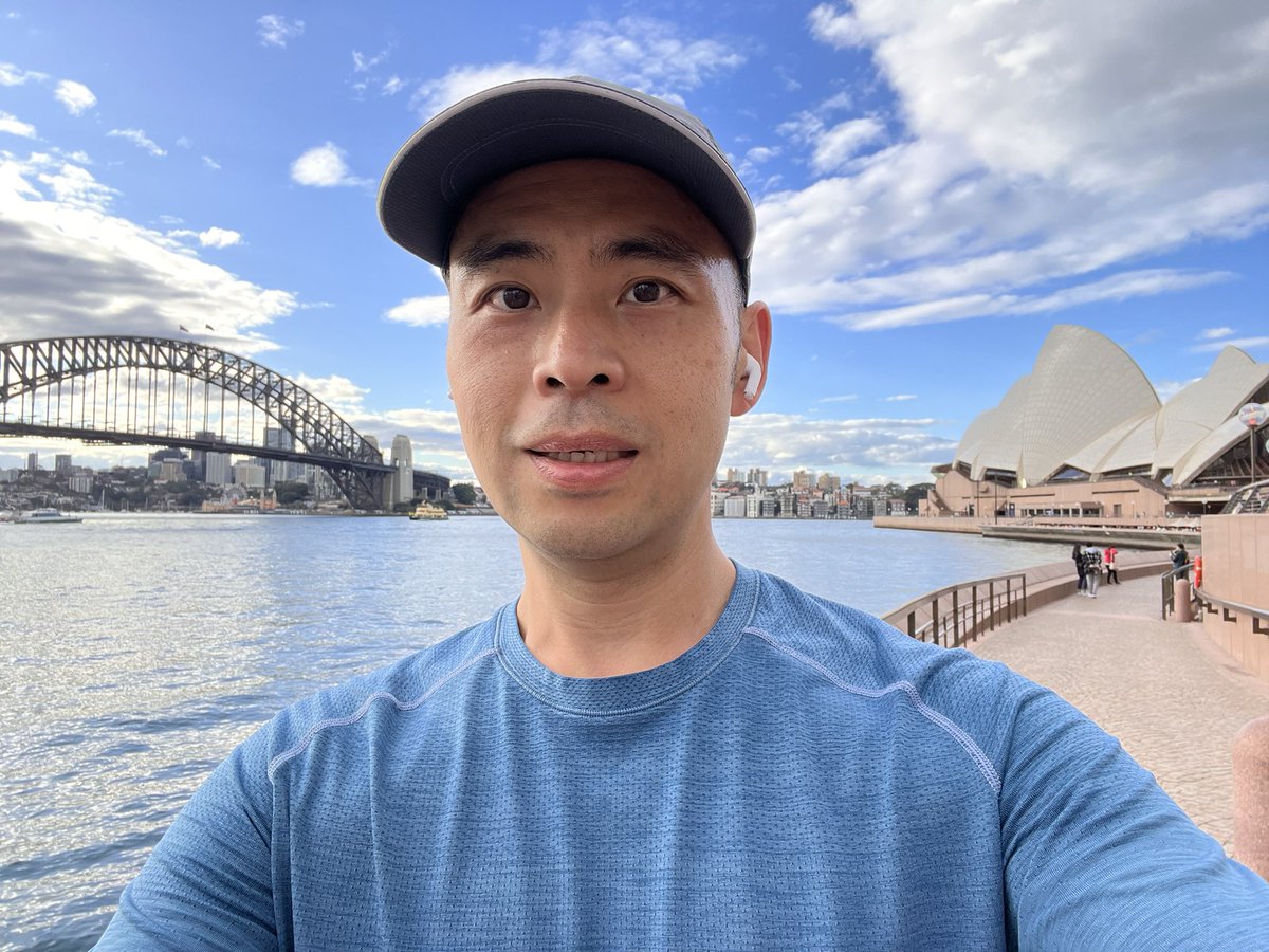 AjhungMD's tweet photo. Sharing my work in #surgicalAI around the world is a huge privilege. Getting to explore world-class cities such as #sydney via a 10k+ run is a perk #habourbridge #sydneyoperahouse @USC_Urology @DrScottLeslie @AmerUrological @Urology_AI https://t.co/tZMJDbDSpJ