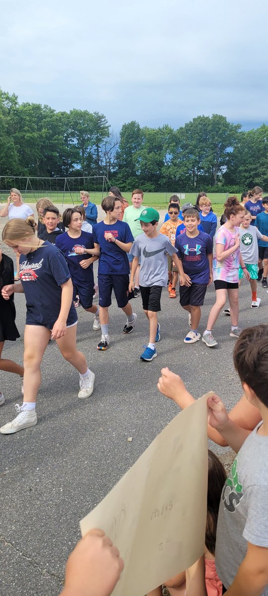 2nd Grade at MT tweet media