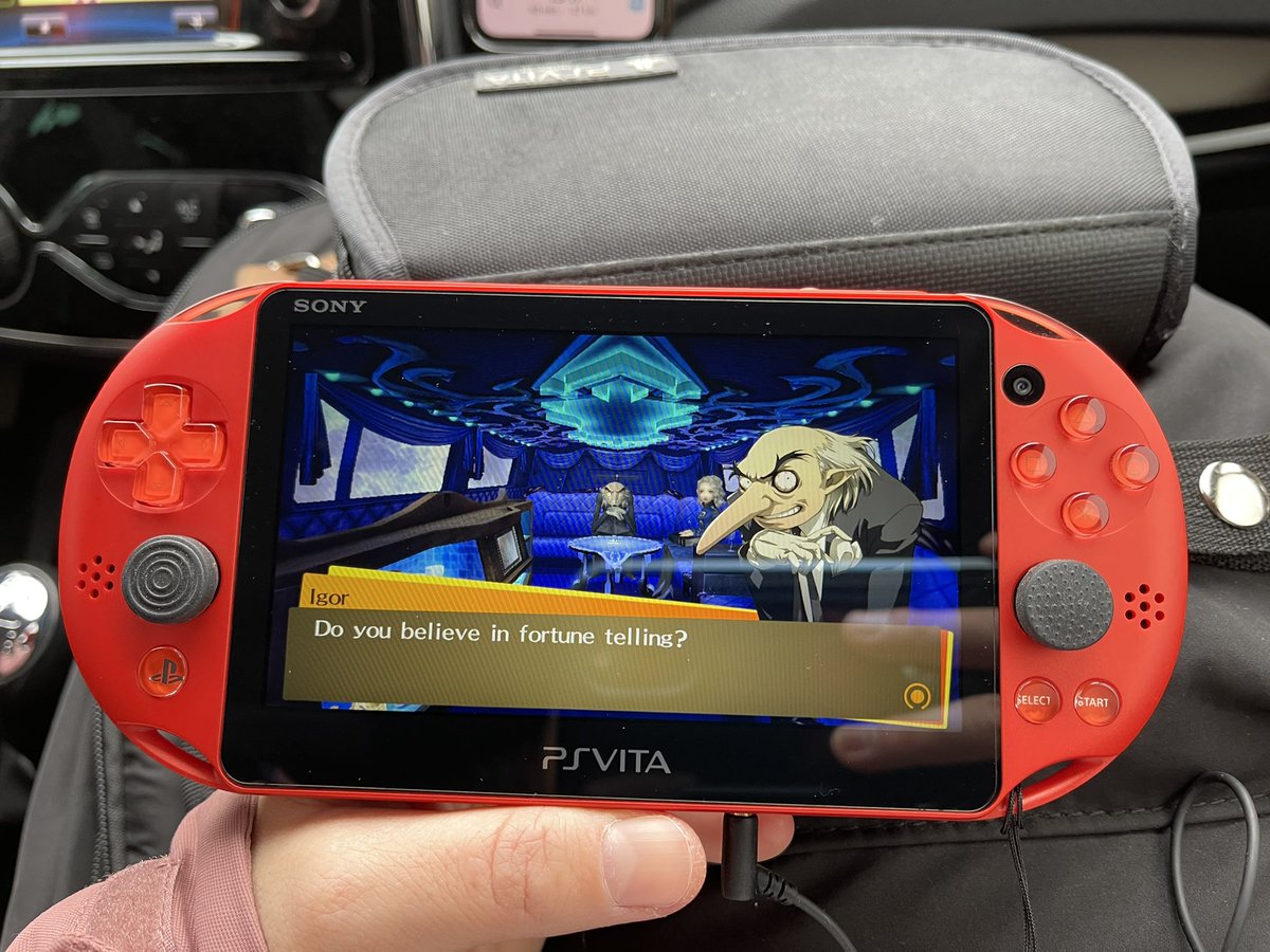 Mar_titin's tweet image. Road-trip 🥰 #PsVita #VitaIsland