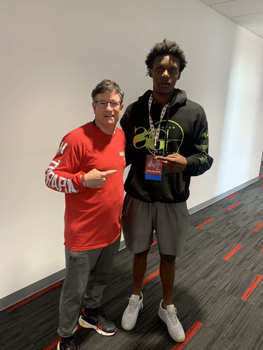 JacobFJClark's tweet photo. @CoachBrewster__  thank you for the opportunity and met all the coaching staff great organizations love the campus Coach thank you https://t.co/kFE6e77OZ3