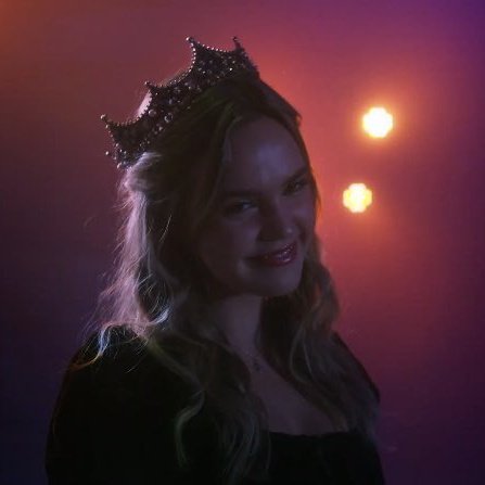 tabogenh's tweet photo. Bailee Madison the new scream queen https://t.co/r1pkHF6j9m