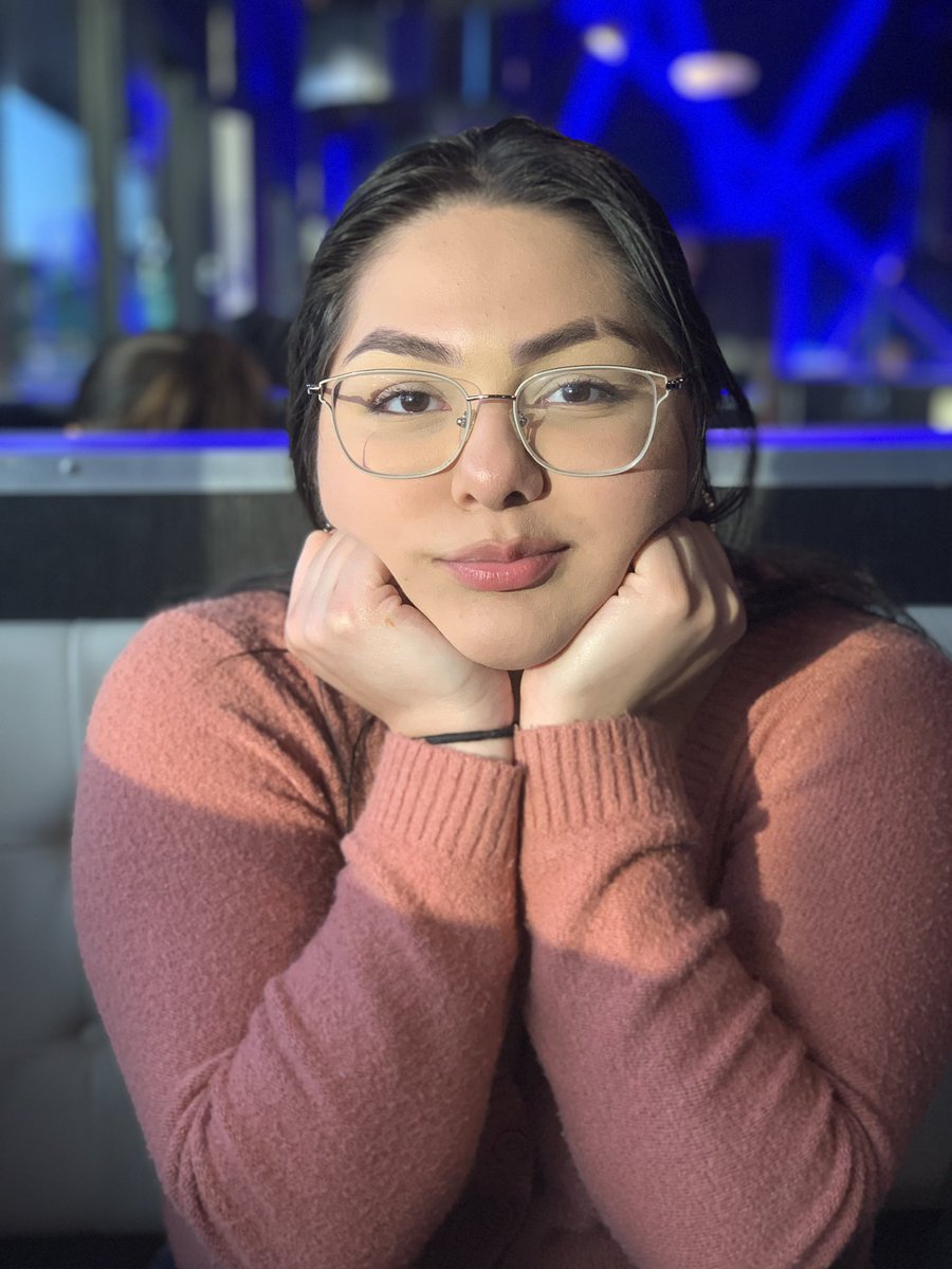 DevinDary's tweet photo. mi novia 🥰💙 https://t.co/GNUVvUXD3n