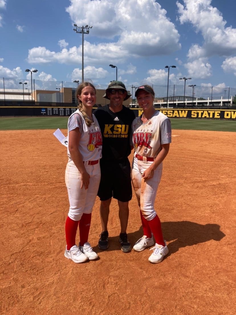 RileyGardner26's tweet photo. Had a great day at @KSUOwlsSB camp with my teammate @mandiperetti Thank you to all the coaches for the great drills and advice. Already looking forward to the next camp! @CamdenDecker @PRESBYSB @PiedmontSB @LindsayFico #trippmackay @GAFireJackson06 @CHSKnightsSB https://t.co/lKCev6GFOt