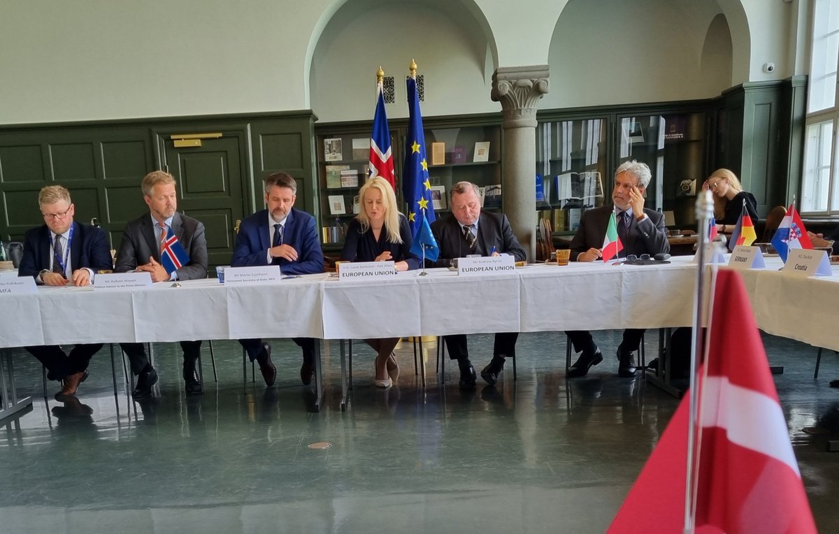 klive_m's tweet photo. Thanks to @LucieSamcova_EU for the great #EU 🇪🇺 meeting with 🇮🇸 Martin Eyjólfsson of @MFAIceland and Auðunn Atlason, Foreign Policy Adviser to PM of Iceland.
We are very close partners and strong supporters of #Ukraine️ 🇺🇦
@EUinICELAND 
#StandWithUkraine https://t.co/8PBRIszERH