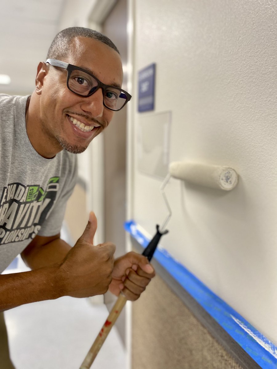 🎨🔧 Every scratch, dent, scrape, and bruise is being repaired by our Director of Facilites, this week.

Let’s show some love for Zack and his team!

We take enormous pride in our new building and intend to keep it looking this way for all students.

Thank you, Zack!

#SigPrep