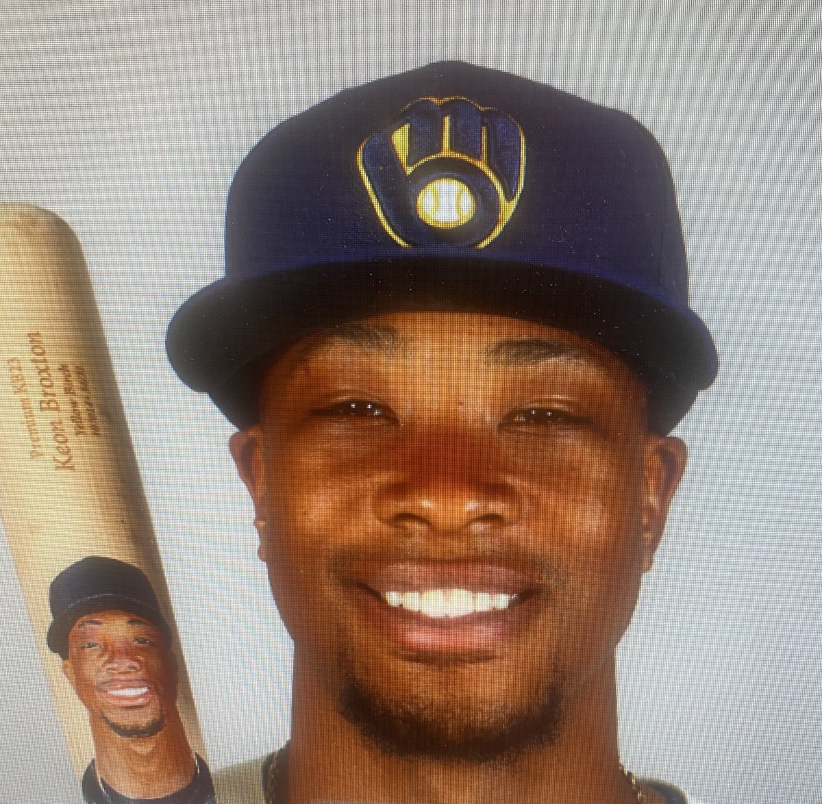Former Saints OF <a href="/KeonDDBroxton/">Loverboy9</a> is having a great year in the Mexican League. He is hitting .388 with 8 doubles, 10 HR’s and 28 RBI. Somebody get that guy back in the @mlb.  <a href="/santafesaints/">Santa Fe Saints</a>