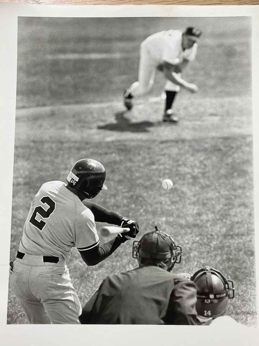 EdBurkeToga's tweet photo. Retired MLB player Andy Stankiewicz @turntwo17 swings into a pitch during his two year stint with the Albany-Colonie Yankees in 1988 or 1989. He's presently the long-time coach for the @gcu Antelopes. #oldprint https://t.co/vsgFt7AsTG