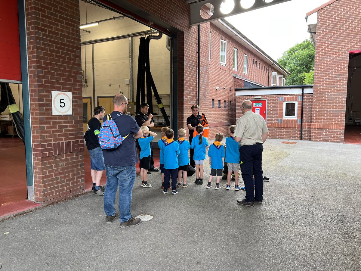 Huntington Fire Station had a visit from the Haxby and Wigginton Beaver group tonight. All the children got to look around the Fire Engine and learnt about Fire Safety in the Home. Looking forward to seeing them again in the future.