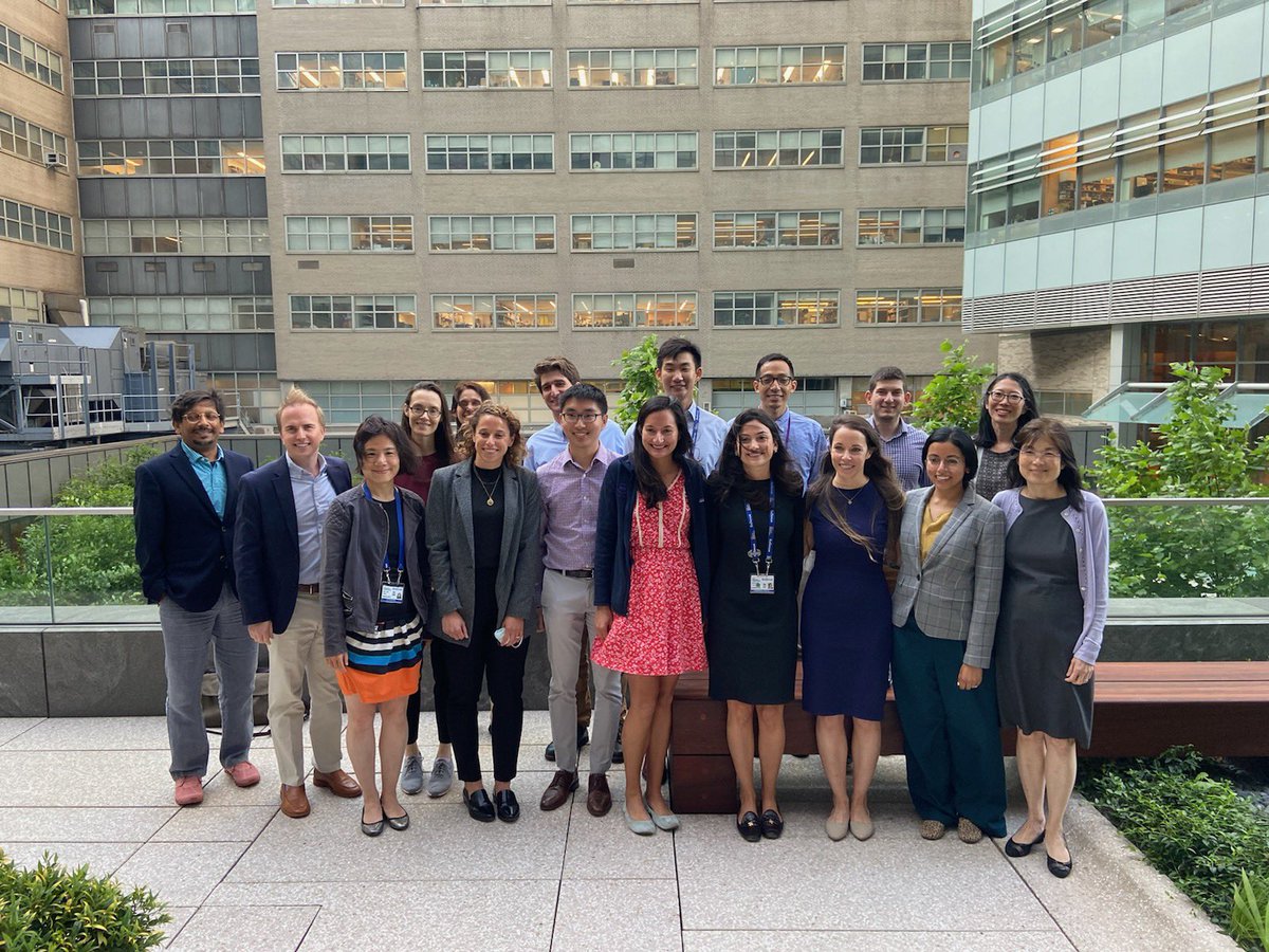 Our residents presented their research projects yesterday at our annual Michael Macari Resident Research Symposium!!! Congratulations to all of our wonderful mentors and mentees on presenting all of their hard work 🎊 🎉🍾 @NYUImaging