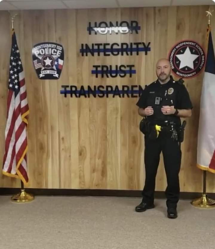 accidentally based tweet media