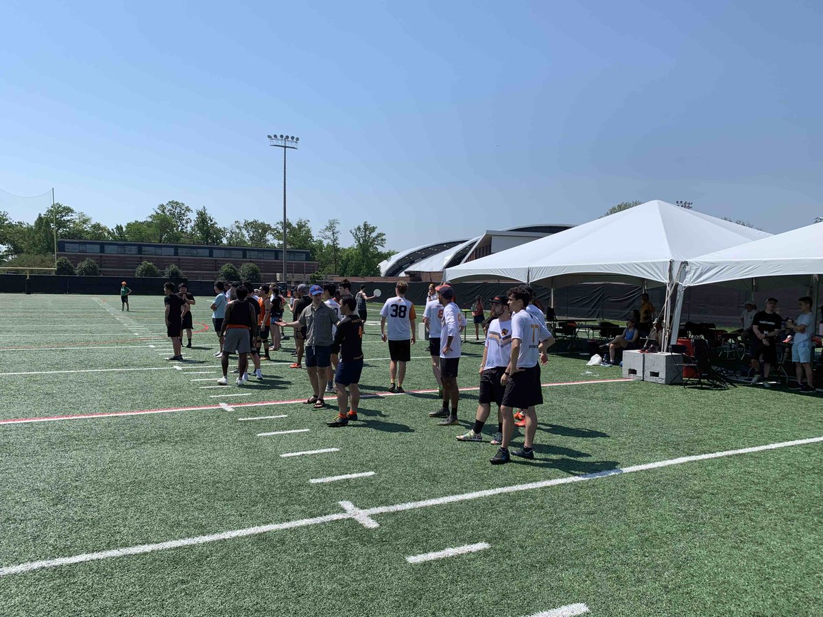 Princeton Ultimate undergrads <a href="/clockworkultima/">Clockwork Ultimate</a> <a href="/Huckmemaybe/">Hemlock Ultimate</a>  defeat <a href="/princeton_ulti/">Friends of Princeton Ultimate</a>  15-14 on universe point - featuring a rare "greatest" play - in the 40th annual  <a href="/ptonreunions/">Princeton Reunions</a> game.