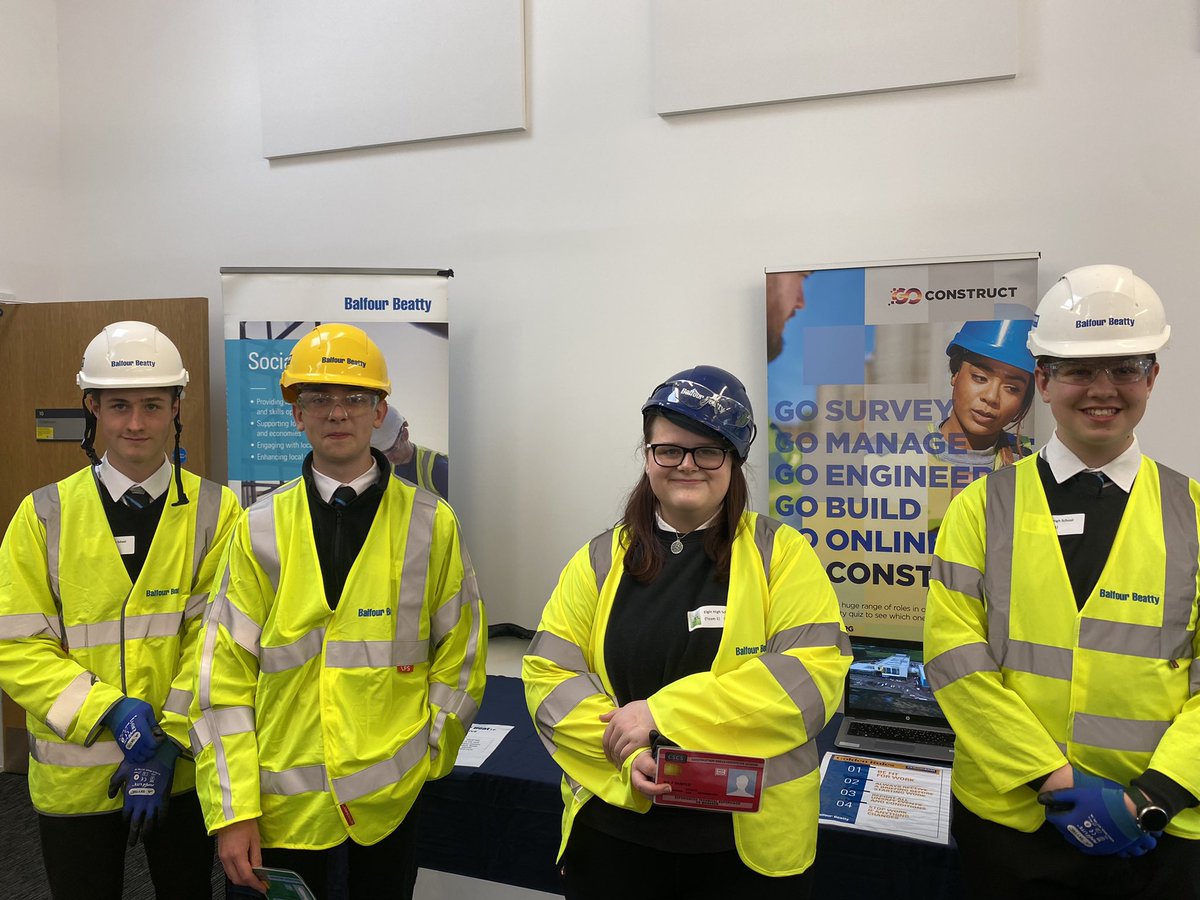 1johncairns's tweet image. @ElginHighHT Delighted to meet Elgin High School pupils at todays @scdiYESC event, winners of the secondary #stemchallenge

#futureexperts