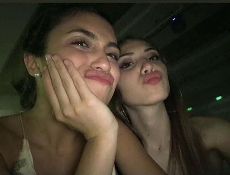 aixacoronel_'s tweet photo. No te puedo amar tanto, sos tan especial mi camilita 🤍. @camcorread https://t.co/HunSGdTyt0