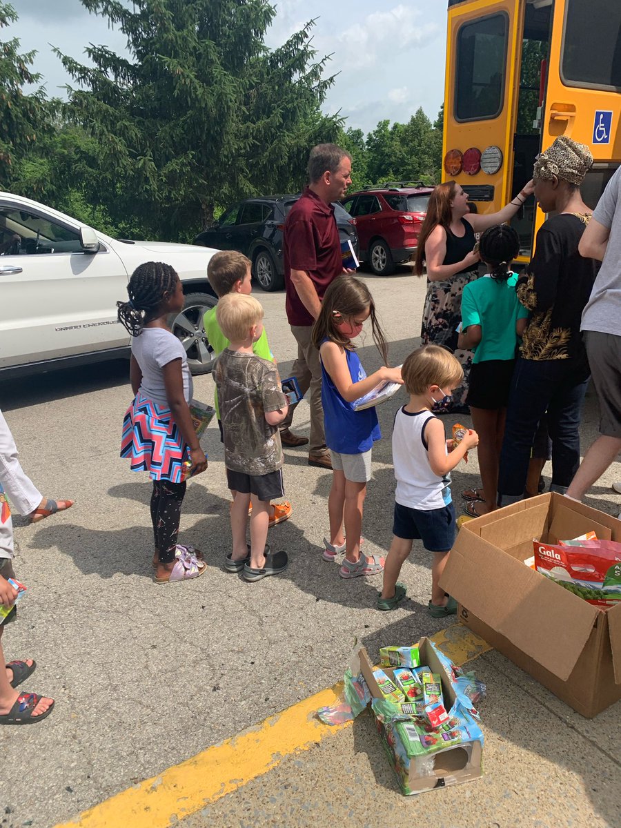 Cheat Lake had an excellent turn out for the Summer Sizzler bus!