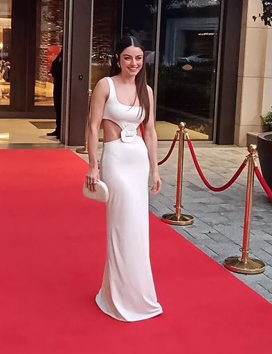 Unparalleled beauty! 🥰

#AyçaAyşinTuran #AlpNavruz #AyçAlp