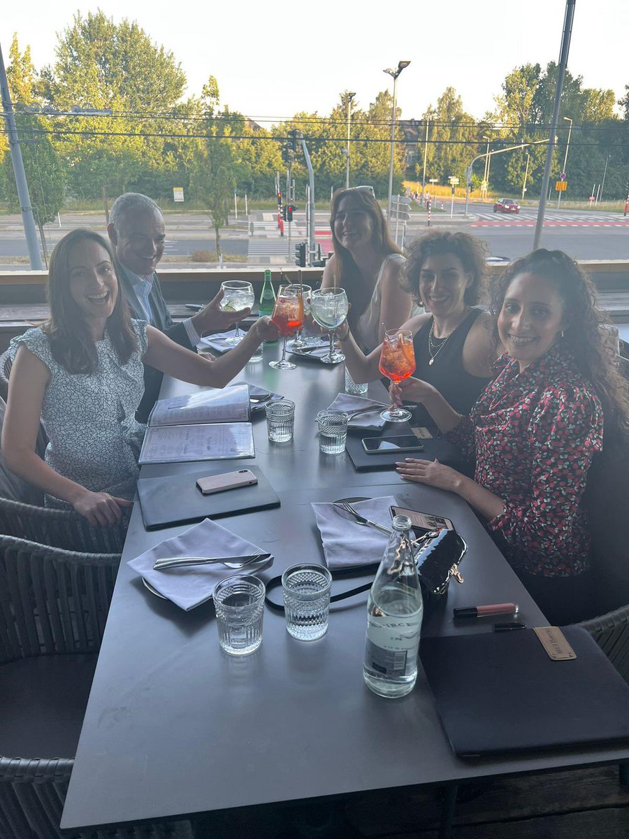 Kate Bassett tweet media