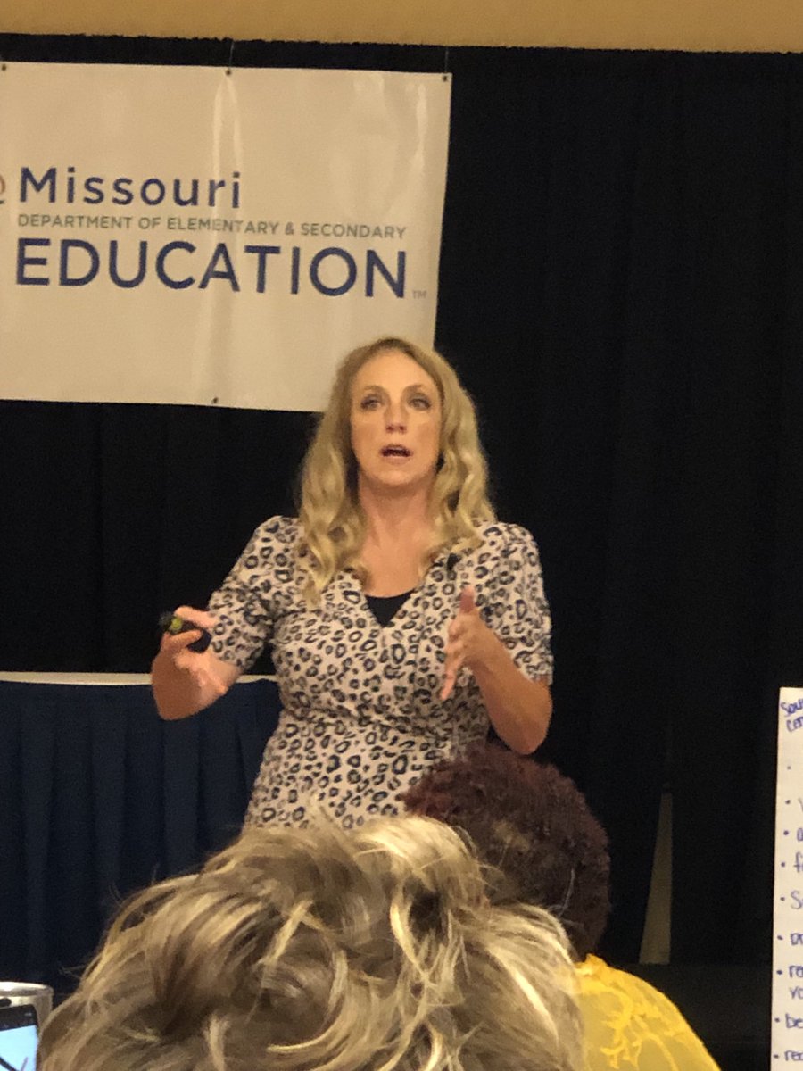 ShantelFarnan's tweet photo. ⁦@BethHouf⁩ is sharing so many great ideas about being a leader!  #mola36 ⁦@NWRPDC⁩ https://t.co/Z9pazGcHub