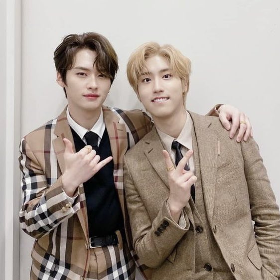 SkzBillliefiles's tweet photo. 🌈
#billlie #straykids https://t.co/pXS5m0CW9z