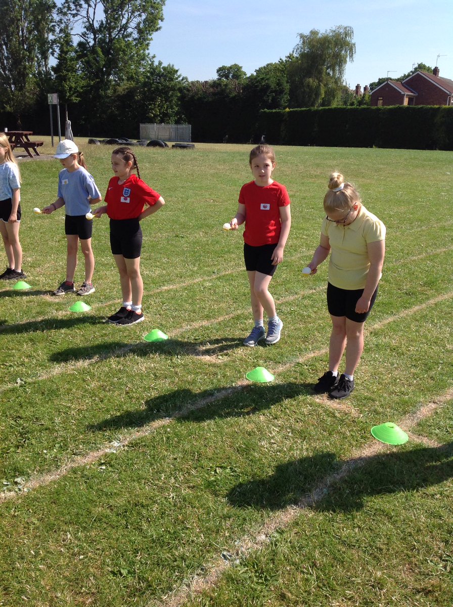 EastfieldPSHull's tweet photo. What a fabulous sports day in year 4 today! Well done to everyone competing #epsps https://t.co/z43cl0fmkC