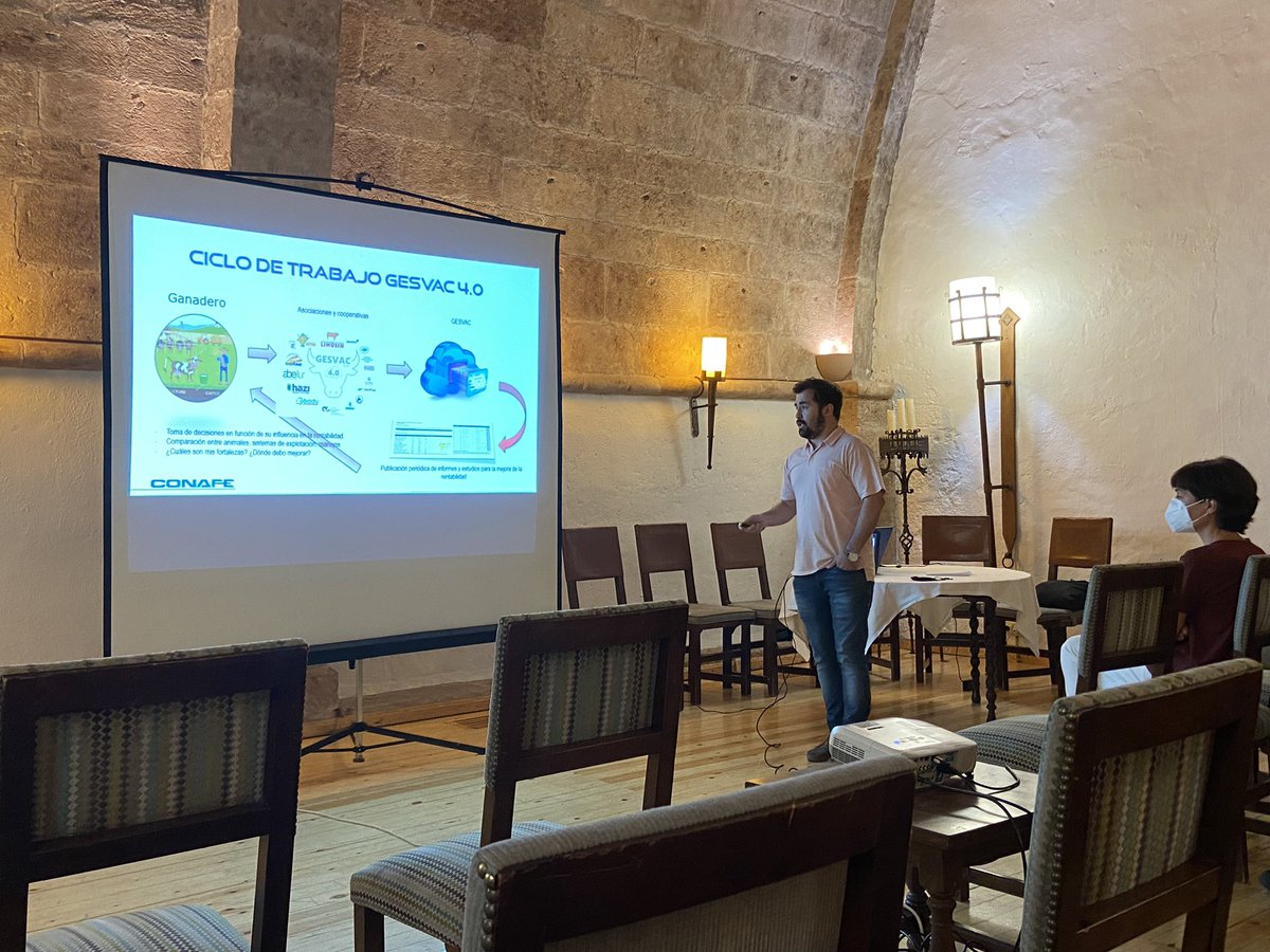 gesvac's tweet photo. Hoy hemos celebrado en Ciudad Rodrigo la jornada @gesvac  tecnología living lab al servicio de la ganadería, que ha servido para exponer a los profesionales del sector el trabajo realizado en el marco de este proyecto innovador y sus perspectivas de futuro. https://t.co/nD4WX2HpiY