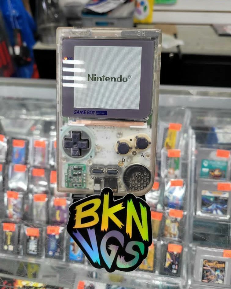 bklynvideogames's tweet photo. This gameboy pocket with the IPS v2 mod is a beautiful handheld and it can be yours!!! #nintendo #gameboypocket #ipsv2 #retro #retroshop #brooklynvideogames #bvg https://t.co/vjiwakiGkH