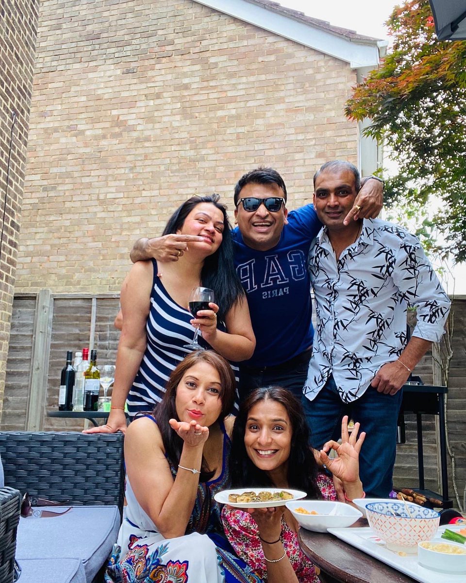 vishalagga's tweet photo. Just chilling and trying to beat the heat with best people around us, No one looks back on their life and remembers the night they got plenty of sleep ๐ค , here we are creating frigging memories for us to cherish forever.
.
..
โฆ
#VRtheWorld https://t.co/6jYGrcYFpw