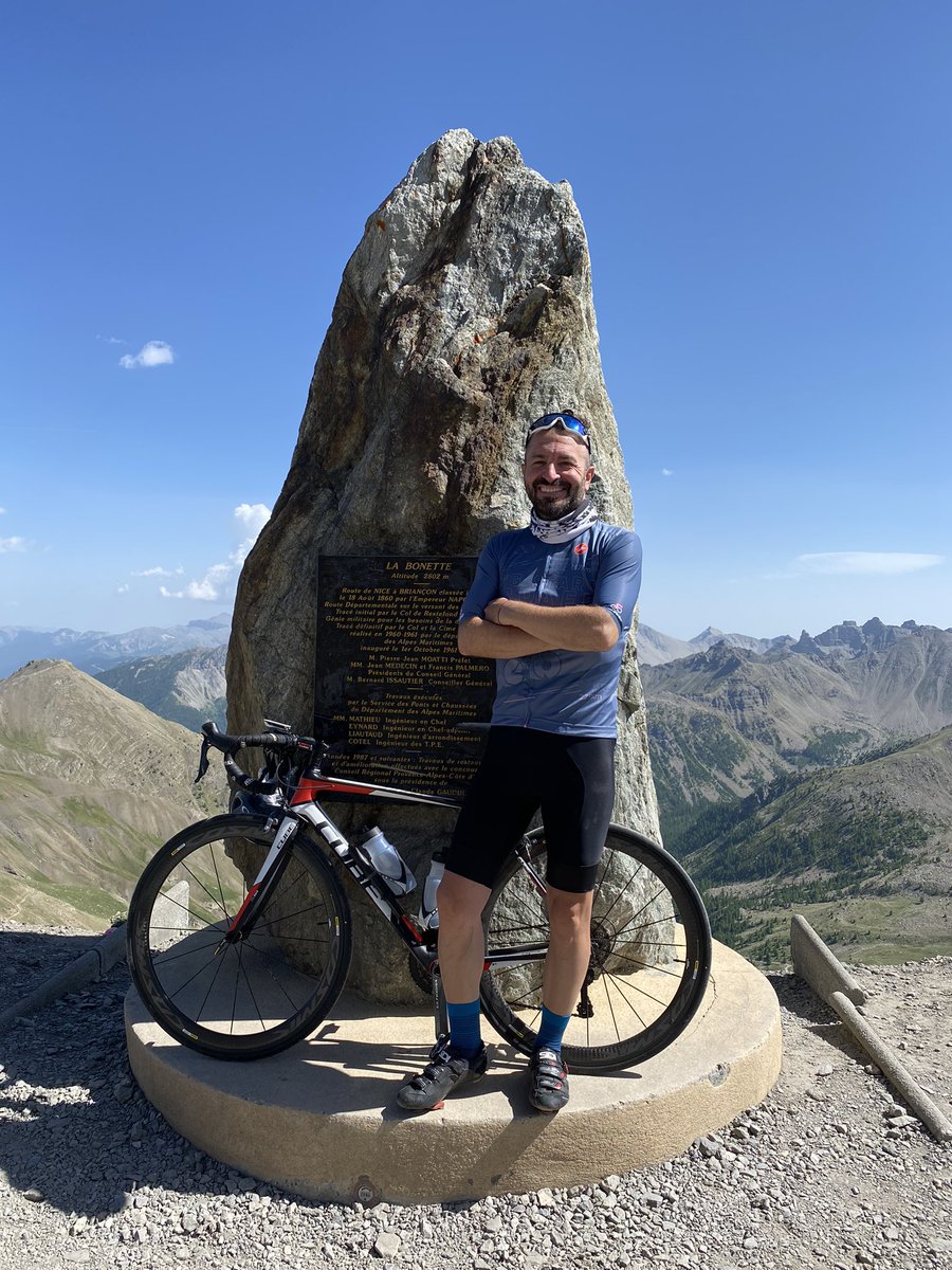 Cime de la Bonette. 2802 metre irtifada Avrupa’da bisikletle çıkılabilecek en yüksek yer. Öyküne dahil olduğum için minnettarım. #coldelabonette #cimedelabonette