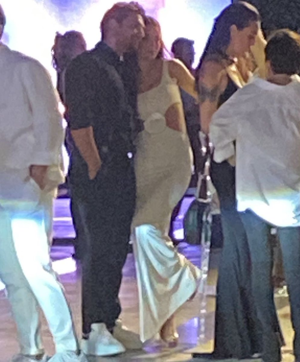 RHESE ARE BLURRY AF BUT MY FAVE OF ALL TIMES PLS