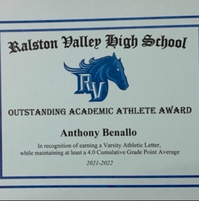 AnthonyBenallo's tweet photo. Sophomore Year https://t.co/NB8DnOt77K