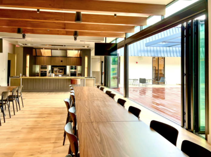 NanaWall's tweet photo. Meals on Wheels Atlanta (@MOWAtlanta), a #nonprofit organization that supports seniors, gets a much needed #kitchen revamp to accommodate a growing population: https://t.co/CCJOX3ymMz  

#remodel https://t.co/vuIsJq7dWR