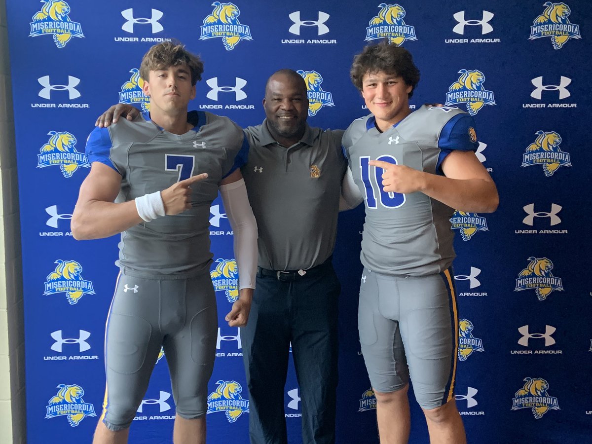 aust1nh56's tweet photo. Had a great day on my visit with @MUCougarsFB! Thank you @Coach_Cottle @MisericordiaHFC for the great day! https://t.co/jPdYcVEy6y