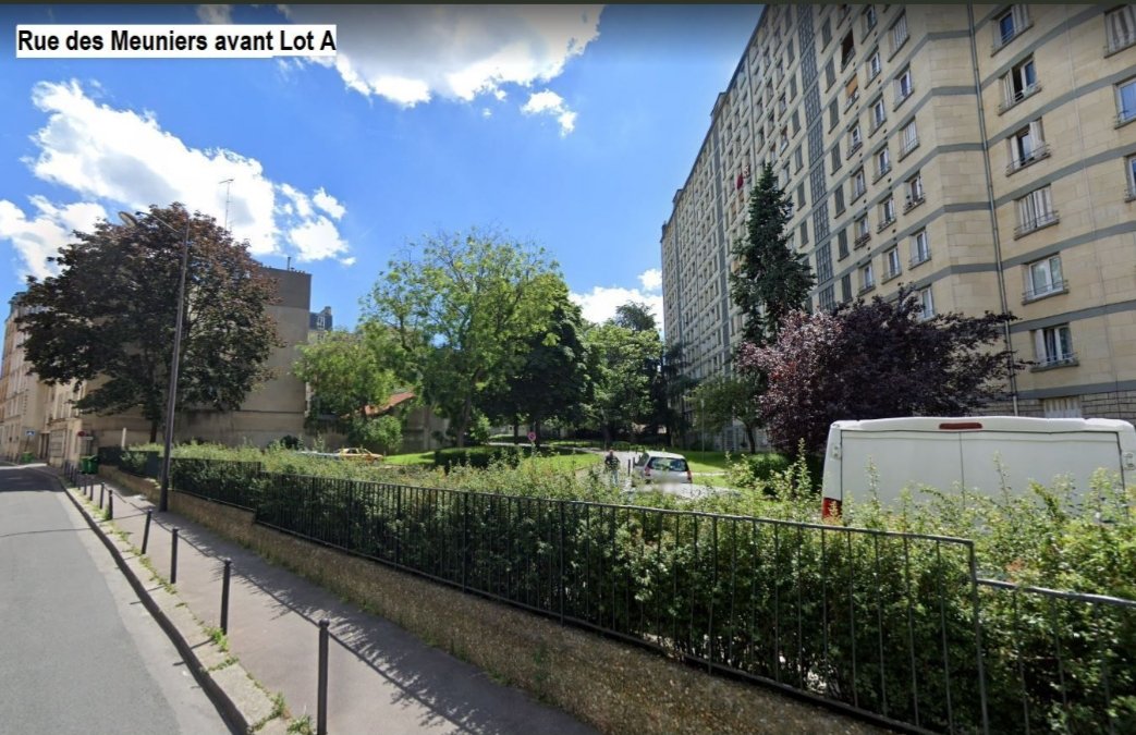 un_parisien12's tweet photo. #saccageparis 
Depuis que @NicolasRouveau a vendu la méche on sait que les habitants de la rue des Meuniers ont perdu cet espace vert à cause de @EPierreMarie et @EELVParis12 
Et que cela va s'aggraver avec le Lot B alors qu'ils avaient juré, craché que cela ne se ferait pas. https://t.co/gdZRhUj9Se
