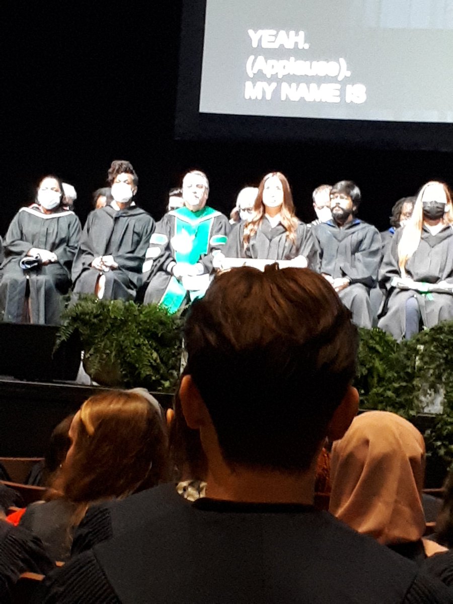 FamilyDayGTA's tweet photo. Family Day's CEO, Diane Daley, was honoured to give the Keynote Address for the 2022 graduates, faculty, staff, families and friends, at George Brown College @GBCollege (Centre for Community Services). Congratulations to all graduates! https://t.co/oOuadbJRHb