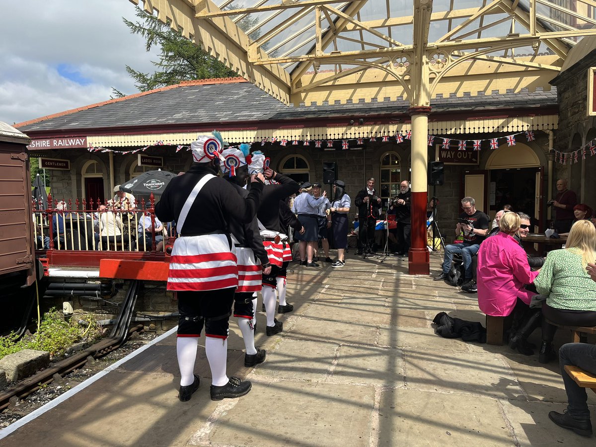 Dance@out@over the jubilee weekend