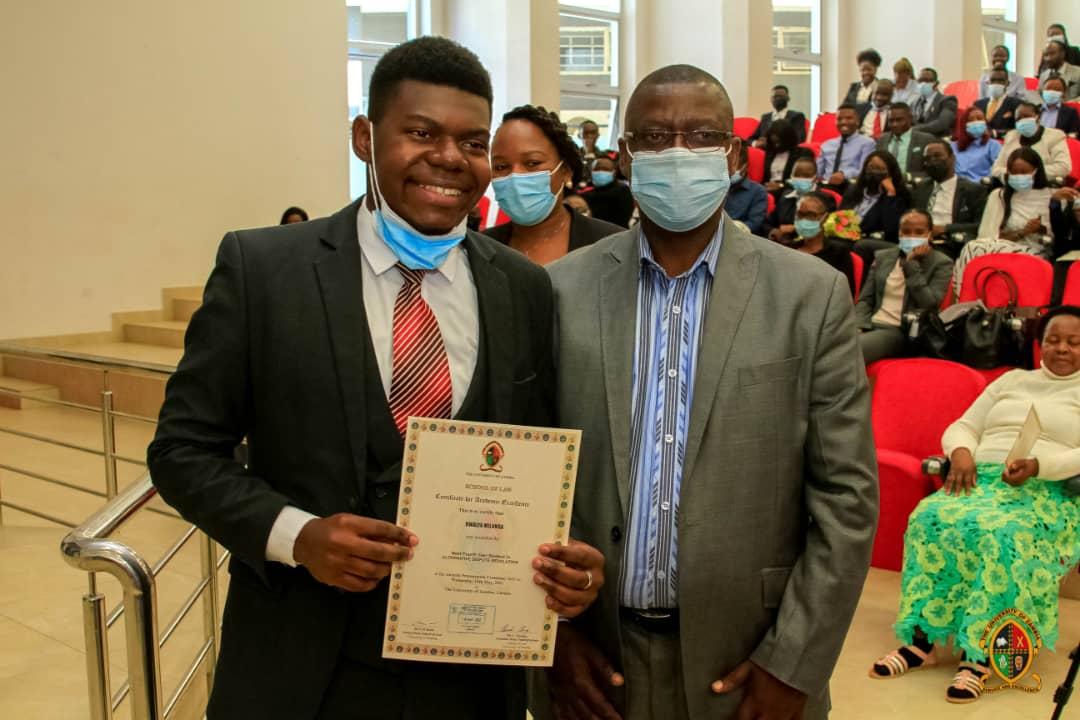 bwalyamilunga_'s tweet photo. Worthy send-off from UNZA. https://t.co/CixOkBIbKX