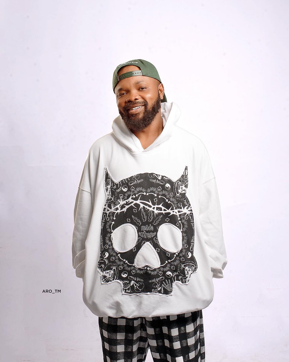 aro_tm's tweet photo. Test shoot 

With - @nedu_wazobiafm @romeo_wj 

Studios - @gugurustudios 
Shot and edited by - @aro_tm 

Directed and assisted by - @KaizenKreativ_ 

__________________________ https://t.co/NBfrU9msUB