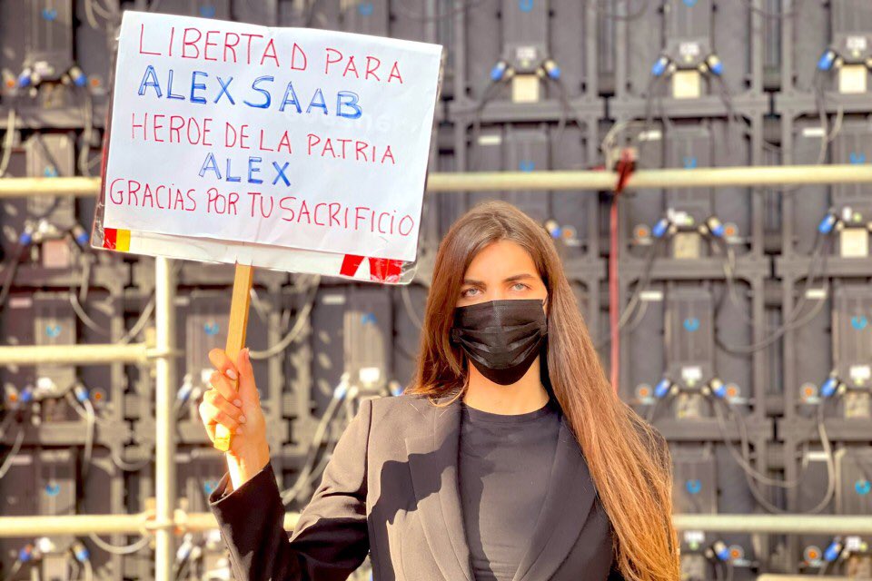 Así sea poca cosa o escasa fuerza, alzo mi voz por la libertad de Alex  Saab. Uno no abandona a un compañero.