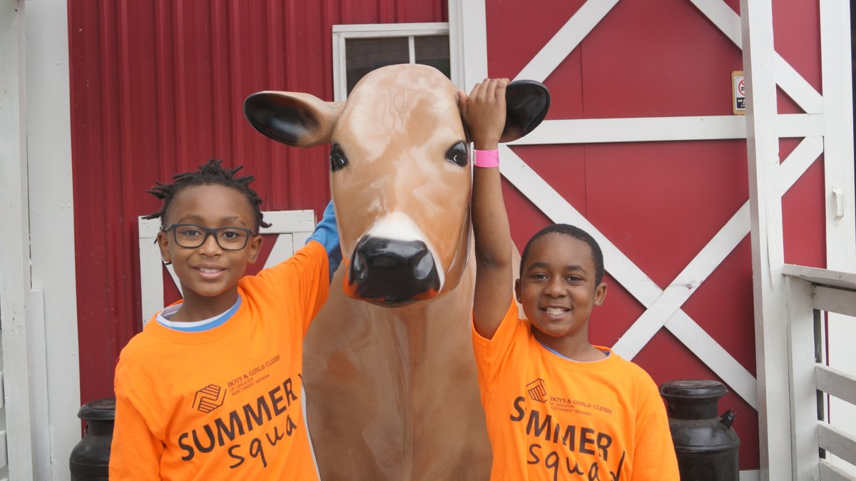 Hammond members have been having fun this summer! Check out their time at the zoo!