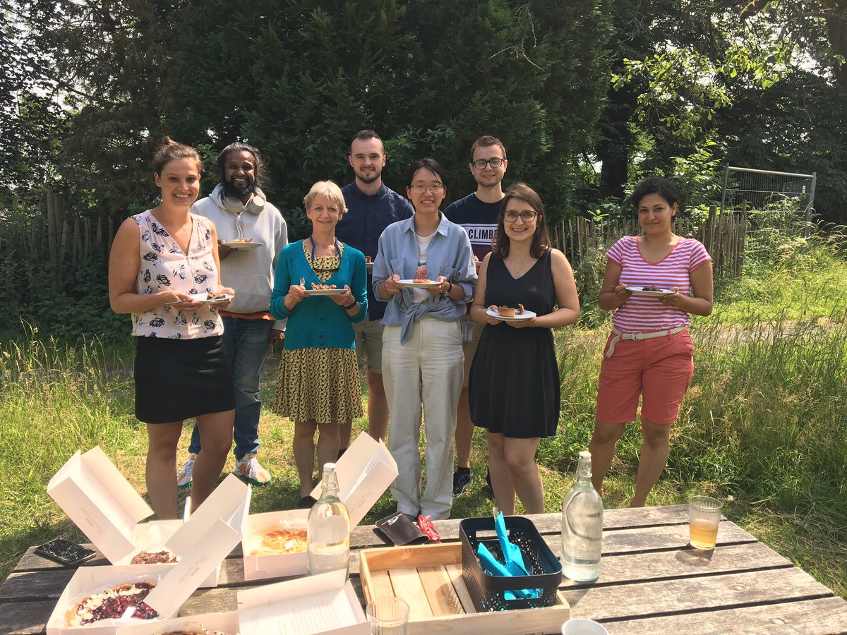 Today we also celebrated my lab technician’s 40th year <a href="/KU_Leuven/">KU Leuven</a>. She helped me to start up the <a href="/lab_php/">PHP-Lab 🍓🍅🌈</a> 5 years ago and she is still enthusiastically helping students, PhD students and postdocs with their experiments 🧫🔬🌱