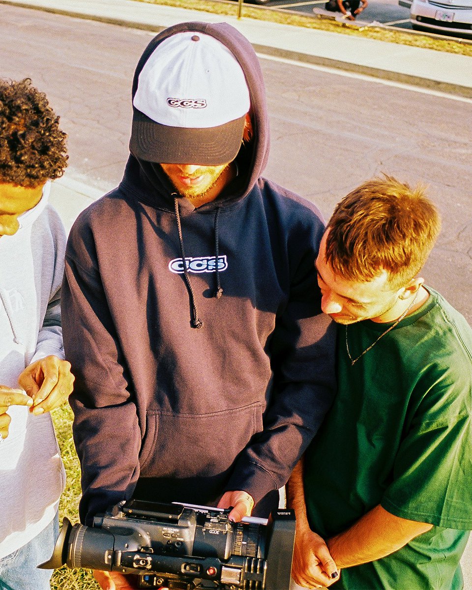 CCS_Skate's tweet photo. Whether you're stacking clips in HD, VX, or (god forbid) Hi-8, you'll look era appropriate in classic 96 Logo gear from CCS.
.
πΈ by CCS rider @NappyFried
#ccsskate #stackclips https://t.co/hLoKm43kiu