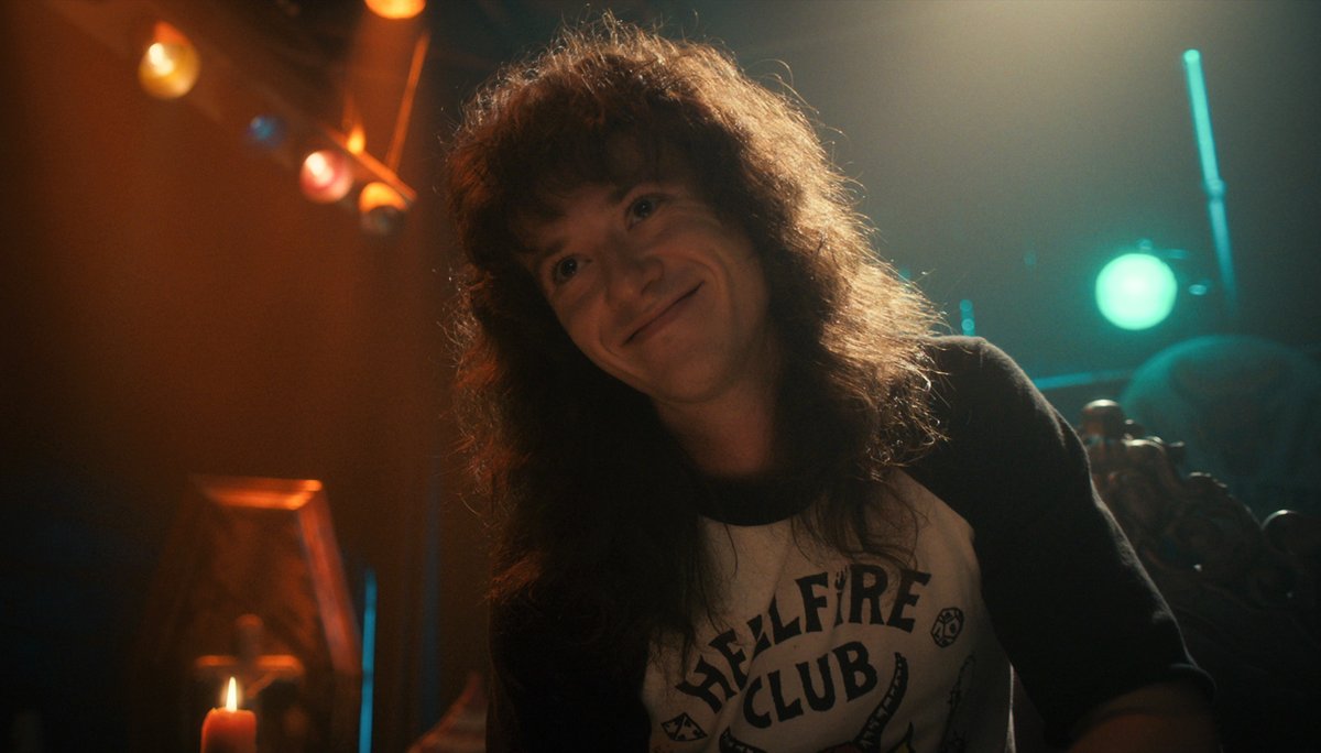 stranger things tweet media