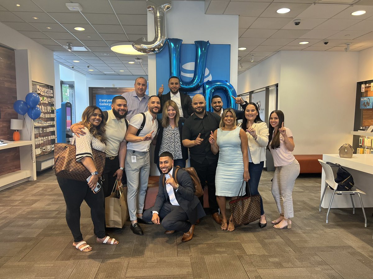 Visited NYC’s Flagship location 86th Street ran by <a href="/AngelBerdecia1/">Angel Berdecia</a> with the entire NYC leadership team🤩! I promised <a href="/TrishaTCostanza/">Trisha Torres Costanza</a> <a href="/Niicky4750/">Nicky Nieves</a> and The Queen herself <a href="/judy_cavalieri/">Judy Cavalieri</a> that NYNJ a will be leading the way in CRU!💪 stay tuned! <a href="/Danny_Perez_01/">Danny Perez</a>