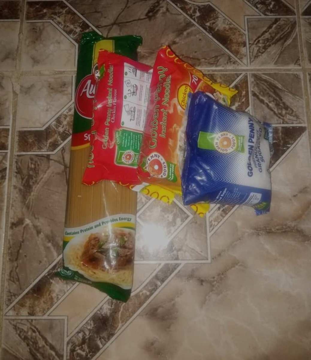 ConvertWiz's tweet image. #EkitiDecides2022 
I will all my state people well in this coming election. 

Vote for your right not for your stomach infrastructure.
COVID-19 Palliative shares as surveillance 😂😂😂😂
#FuelPrices #Okowa #Wike #APC