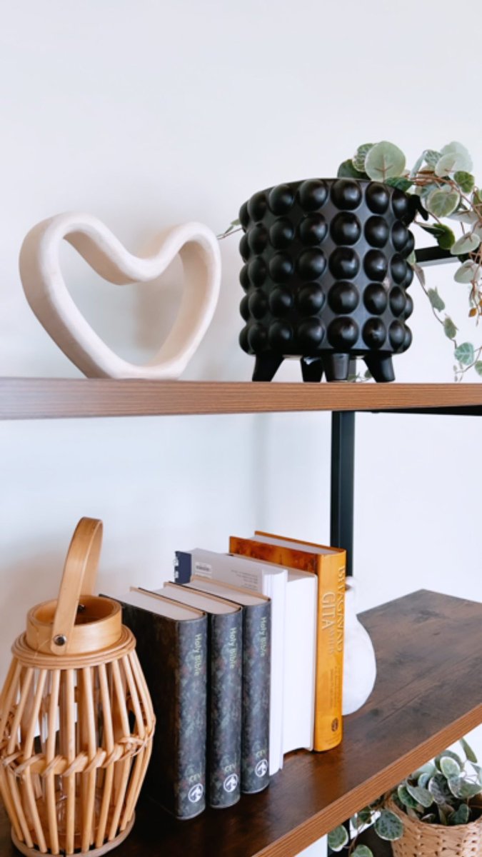 Hot off the press! Read the article below.)

This week has been an exceptional one. Having the privilege to design and decorate the new Sanctuary space on DND campus to create a more inclusive and welcoming space for all.                   canada.ca/en/department-…