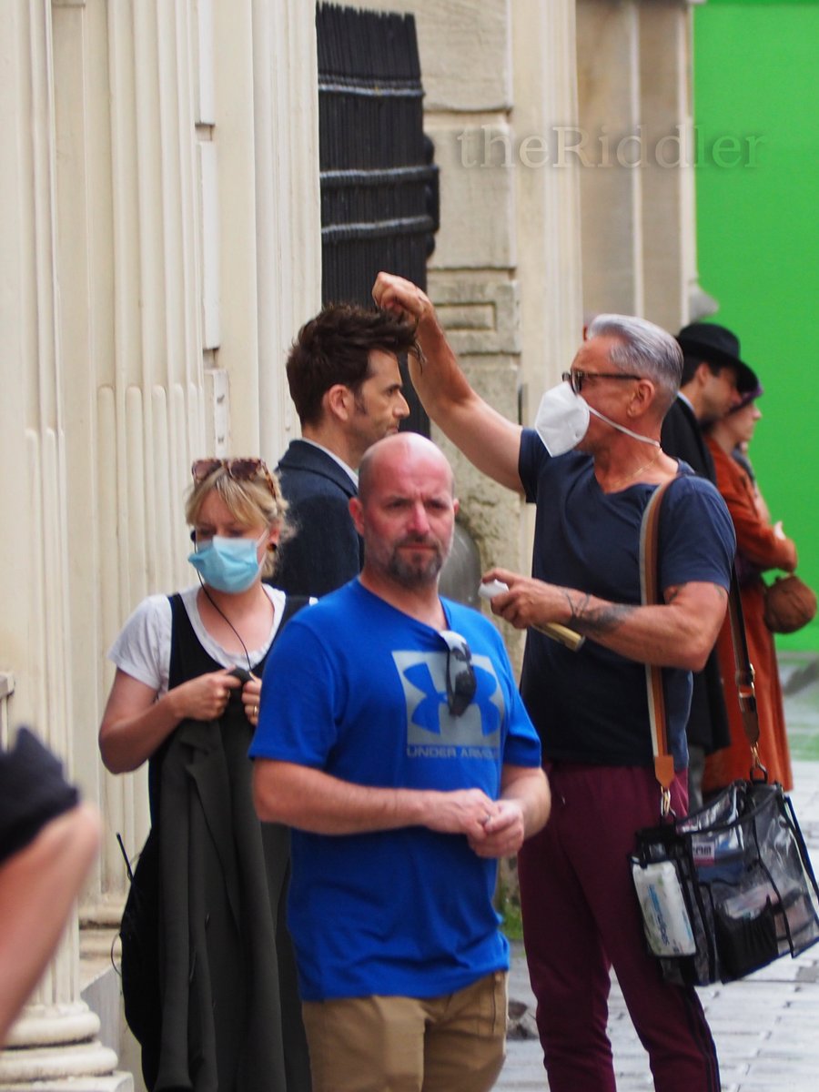 theRiddler's tweet photo. Tenth Doctor hair ruffler #dwsr https://t.co/jWAJVNmy2R