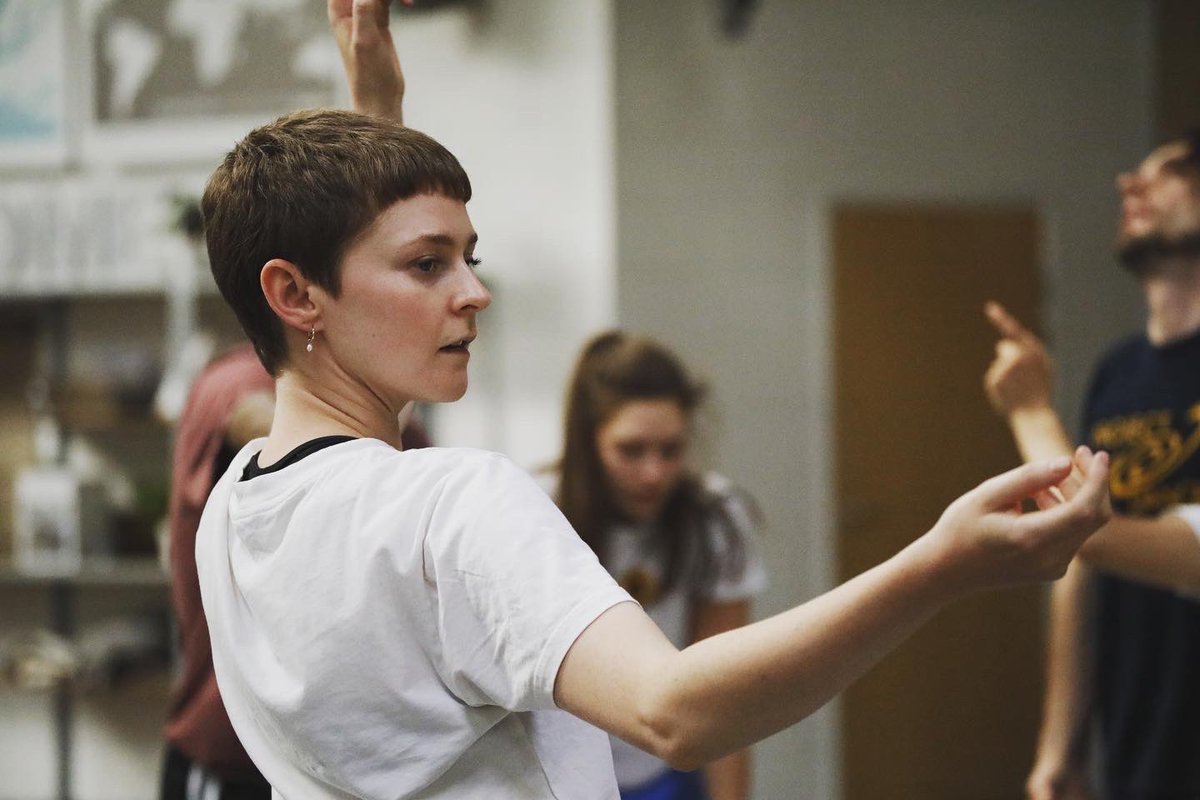 ella&co. tweet media