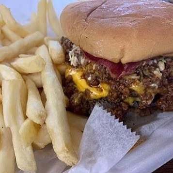 StephaniesNC's tweet photo. #Happiness is the first bite😎
📞 336.389.1008 | https://t.co/QE5gzBv0nl 
.
#StephaniesRestaurant #StephaniesRestaurantII #GreensboroNC #Greensboro #NorthCarolina #triad #nctriad #GreensboroEats #SoulFood #BBQ https://t.co/BIOM7RbkZJ
